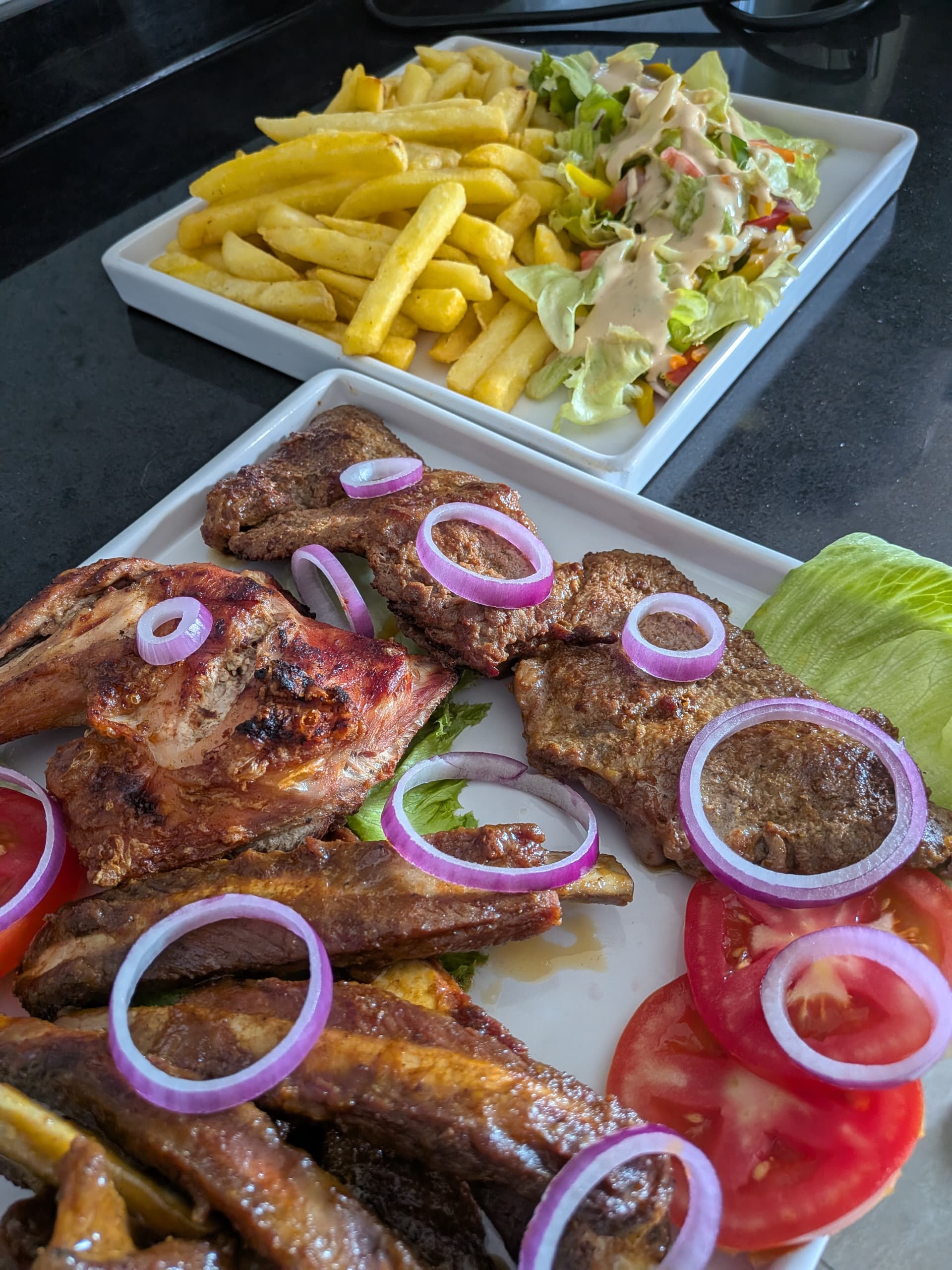 Dining at Ellesia Executive Lodge